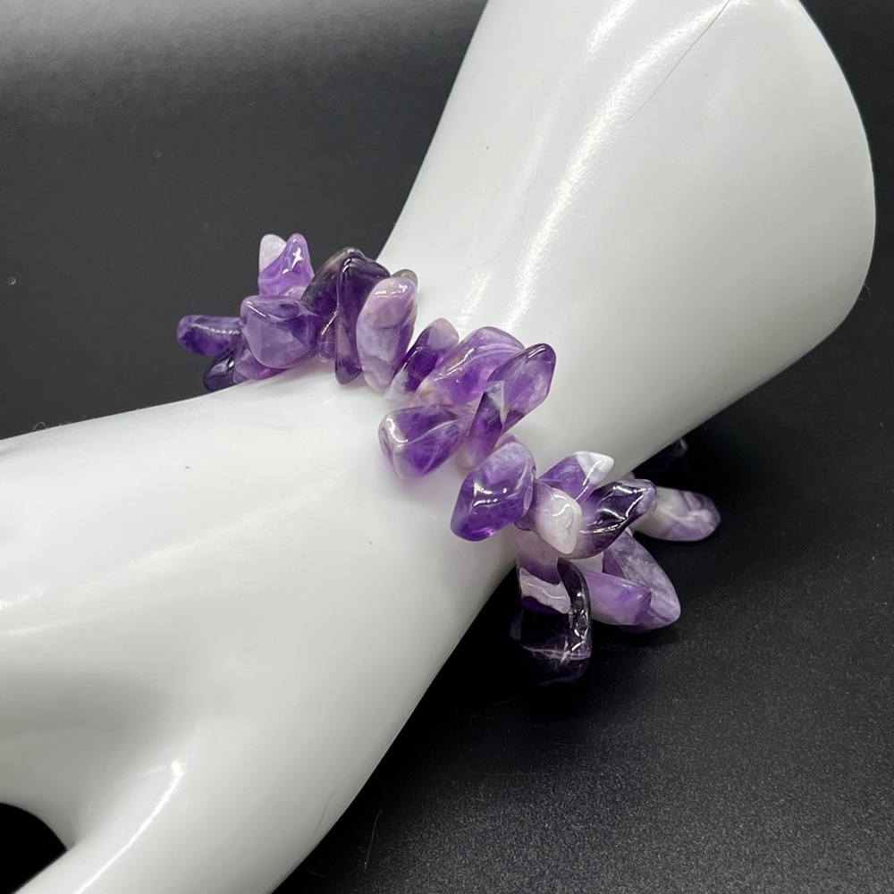 Raw Amethyst Chip Bracelet Elastic 7.5”